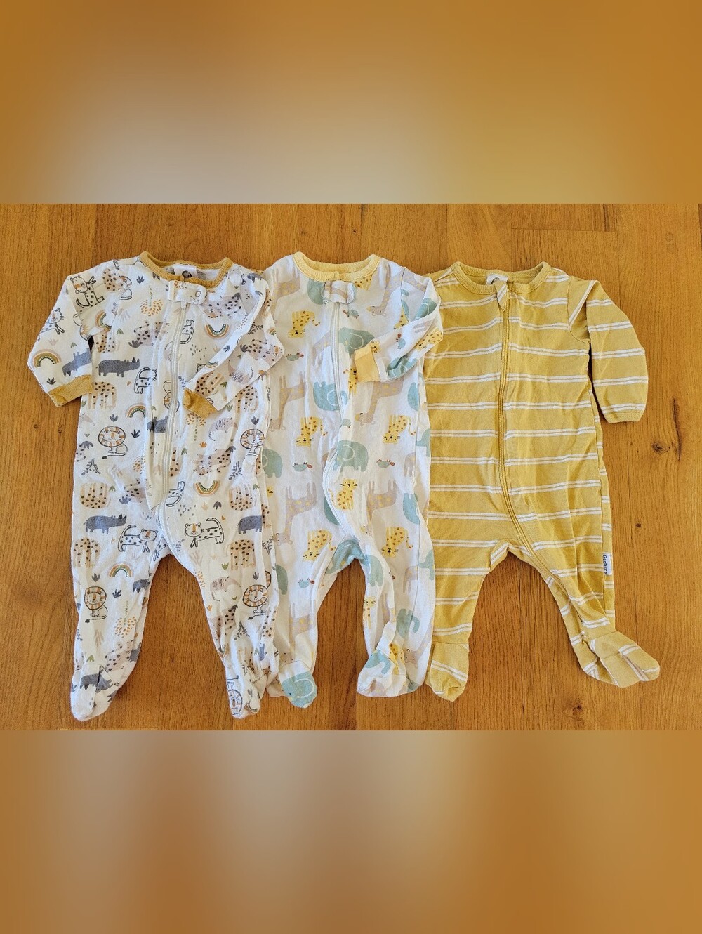 Gerber Baby size 0-3 months Sleep N' Play Footed Pajamas bundle